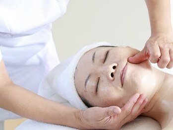 ル シエル(Le Ciel)/オイルマッサージ/横顔美人/小顔