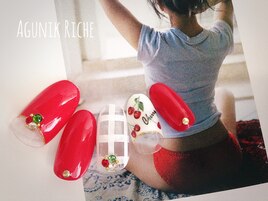 【さくらんぼネイル】