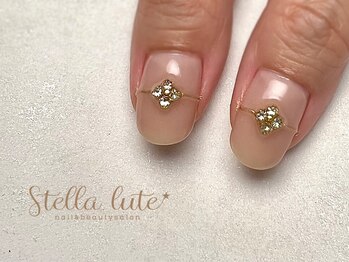 ステラルーテ(Stella lute)/フラワーリングネイル