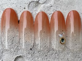 サーモンビジューグラデ ¥7000