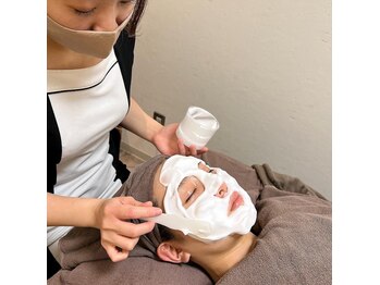 剃らないとソン 金山店/濃厚な泡パックでモチモチ肌に