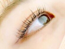 根元からくるりん♪次世代パーマラッシュリフト