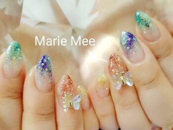 ラメ3色グラデ×蝶々