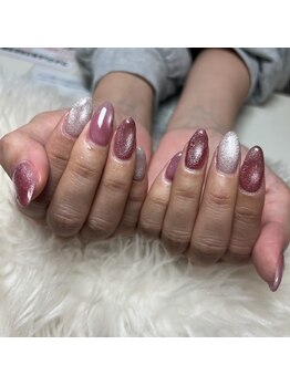 白べぇーっ 本店 湊町店/マグネットネイル