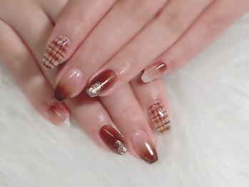 ノエル ネイル(NOEL)/秋カラー×アートで可愛く♪