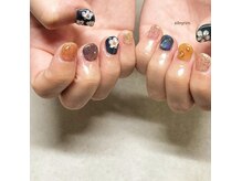 シルニー リム(Silny rim)/アシンメトリーニュアンスネイル