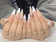 Mio nail なんば【長さだし/持ち込み/つけ放題/フィルイン/マグネットネイル】の雰囲気(話題のマグネット/フラッシュ★シンプル~きらきら可愛い系も◎)