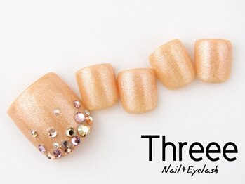 スリーネイルプラスアイラッシュ(Threee Nail+Eyelash)/ストーングラデーションネイル