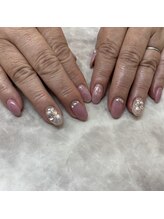 イーエムエー(e.m.a)/