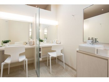 シーズ ラボ 岡山店