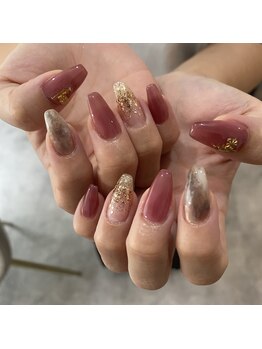 色気マーブルネイル