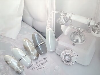 デルマーネイル 湘南台(Del Mar Nail)/1月定額トレンドデザイン