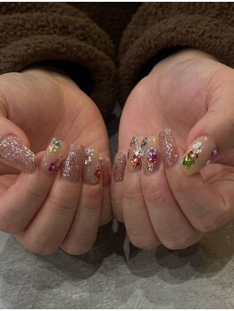 ロミー(Rommy)/お花ホログラムネイル