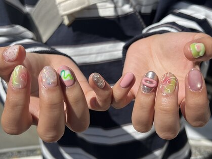 サラソージュ アチワ ネイル(SARA SO-JU ACHIWA NAIL)の写真