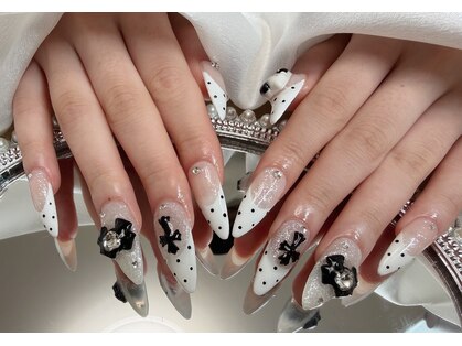 イズミ ユキ ネイル サロン(IZUMI YUKI NAIL SALON)の写真