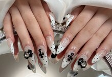 イズミ ユキ ネイル サロン(IZUMI YUKI NAIL SALON)