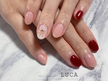 ネイルアトリエルカ(nail atelier LUCA)/M-914 ぷっくりフラワーネイル