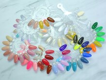 カラー100色以上からお選びいただけます