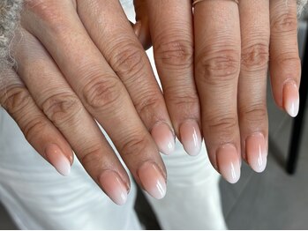 エス(es)の写真/【フィルイン対応◎】シンプルなのに上品見え◎オフィスでも好印象なデザインが豊富にご用意♪