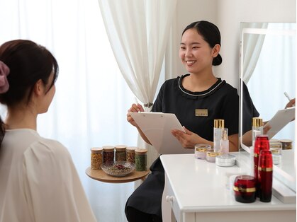 サロン カズリナ(Salon Kazrina)の写真