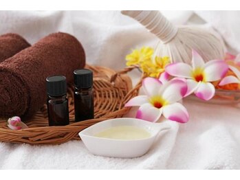 ラモアナ 京橋店(lamoana)の写真/全身アロママッサージ90分6600円♪全身のリンパを流して代謝UP!3種類のオリジナルブレンドアロマをご用意!