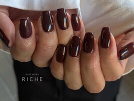 秋のこっくりボルドーネイル