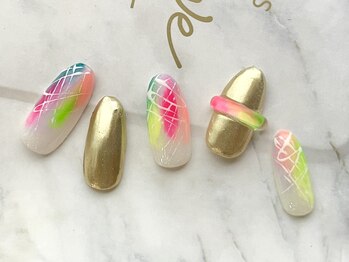 ターラ(Tara)/カジュアルネオンネイル