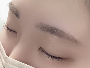 ヌック(Nook)の写真/眉毛でお悩みの方必見！面倒な自己処理から解放★眉毛の形や流れを整えます◎