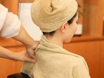 リンク(Link)/9.首肩マッサージ