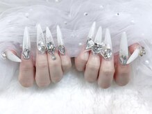 ロカネイル(ROKA NAIL)/高級パーツつけ放題★深夜営業