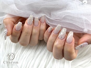 キラキラフラワーネイル