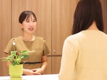 ナリス ビューティサロン 博多マルイ店/受付