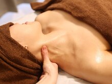 サロン ド キキ(Salon de kiki)/オールハンド