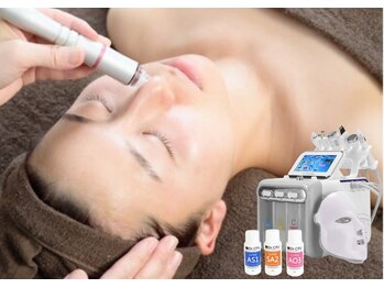 シェリエ(Sheller)の写真/医療提携◆毛穴悩み徹底解消【ハイドラ(毛穴洗浄×ピーリング)】角質を除去し、お肌のごわつき改善◎