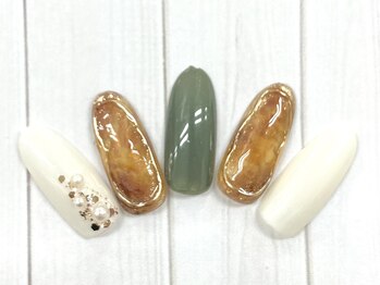 ティーエヌ イトーヨーカドー能見台店/季節の定額6490円コース