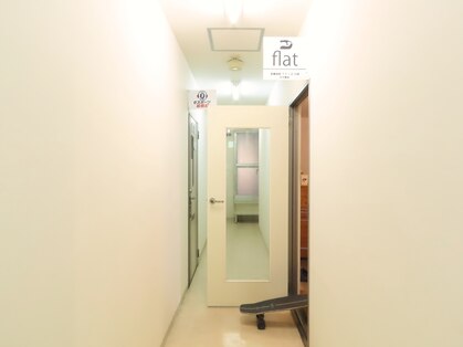 フラット 新宿新大久保店(FLAT)の写真