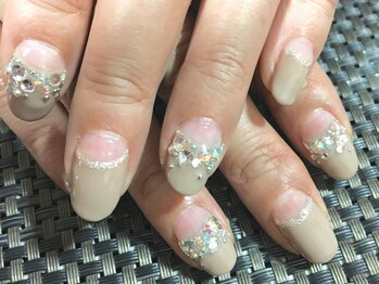 ネイルズ(nAils)/キラキラフレンチ