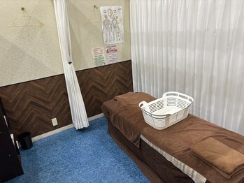 カエデ鍼灸整骨院 サンリブシティ小倉店(KAEDE鍼灸整骨院)/半個室完備