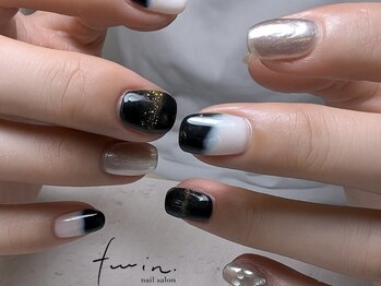 ツイン(twin.)/モノトーンデザイン