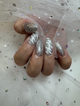ネイルアンバー 西向田店(Nail amber)/