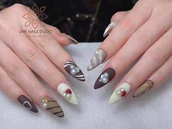 ウメネイルスタジオ(UME NAIL STUDIO)/* 長 さだしやり放題×つけ放題