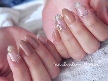 ネイルサロン モネ(Monet)/囲みホログラムネイル