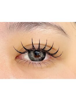 ナチュラル上品な目元にしたい