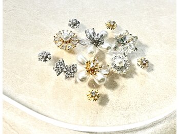 ビジューパーツ