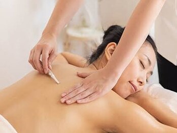 プラウディア(PROUDIA)の写真/360度どこから見ても美しい花嫁姿を叶える♪【顔&痩身ブライダル体験/1DAYブライダルシェービング付き】