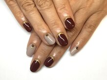 ラウト デコレーションアンドネイルサロン(Lauto Decoration&Nail Salon)/ボルドーラメラインネイル