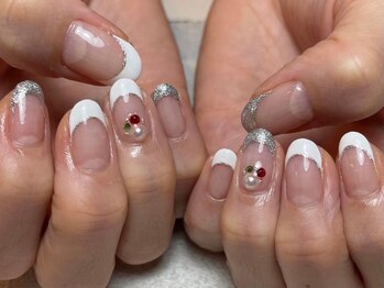 メイヴン(Maven)/フレンチネイル