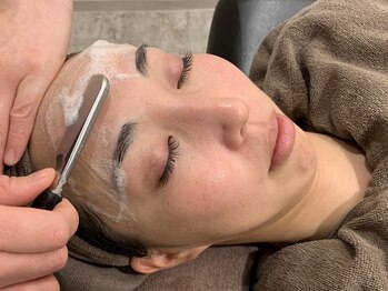 剃らないとソン 金山店/シェービング（おでこ）