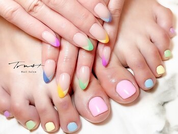 トラストネイル 札幌円山店(TrustNail)の写真/マグネットネイルなどトレンドアートを豊富にご用意♪パラジェル・フィルインで爪を傷めず楽しめます!