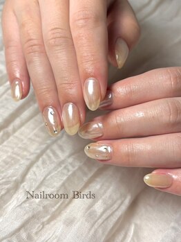 バーズ(Birds)/パールミラーネイル
